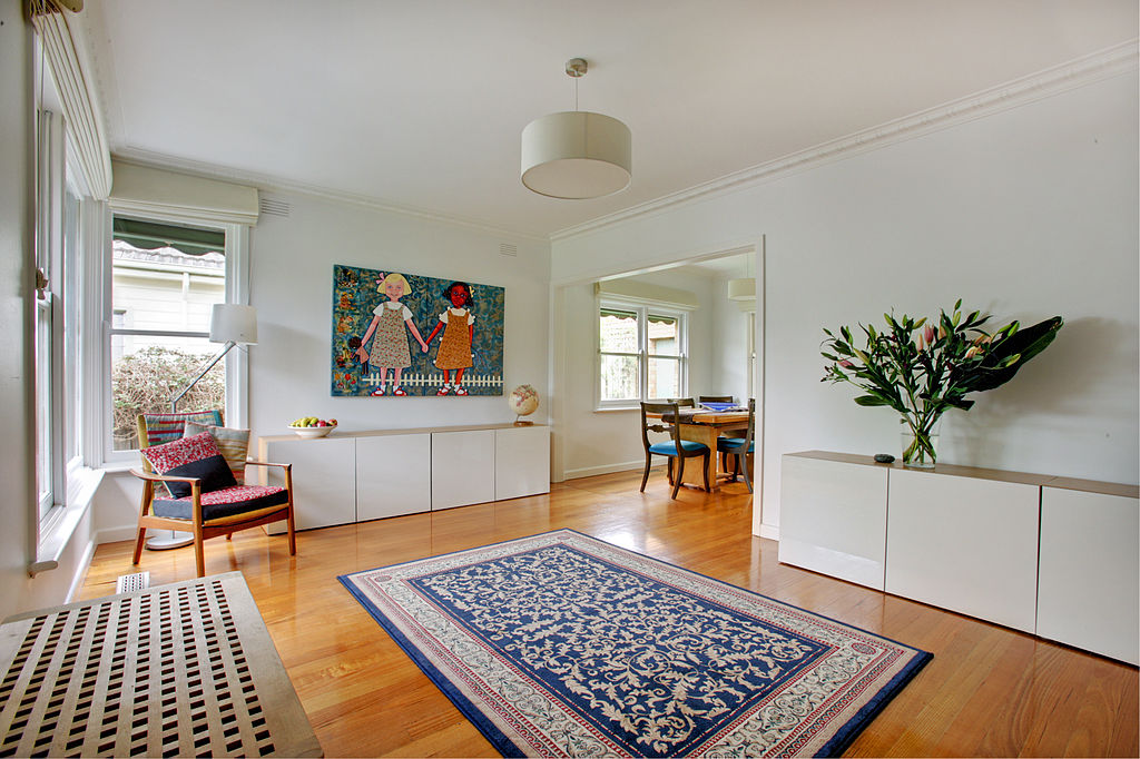 Persian Rug Repair Everything You Need to Know to Make Sure It’s Done