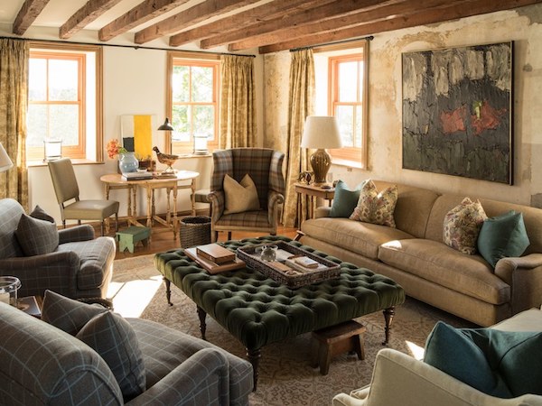 Must-Reads: A Chic Cafeteria + Pantone's Color of the Year