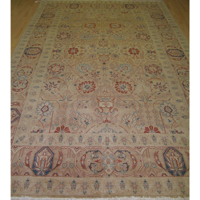 Antique Persian Esfahan Seirafian Rug