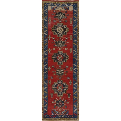  Antique Persian Bakshayesh Rug