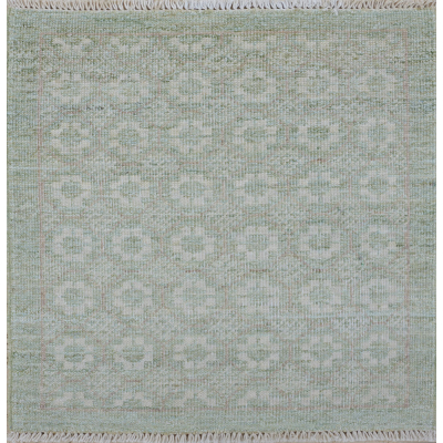   Agra Rug