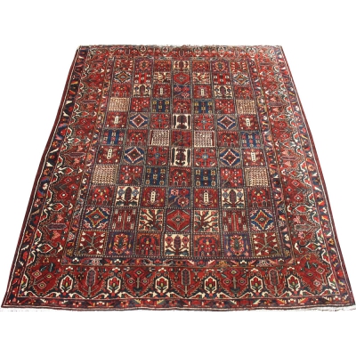 Antique Oriental Bakhtiari Rug